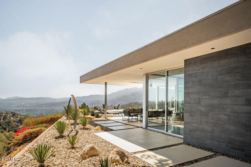 1465 Foothill Road