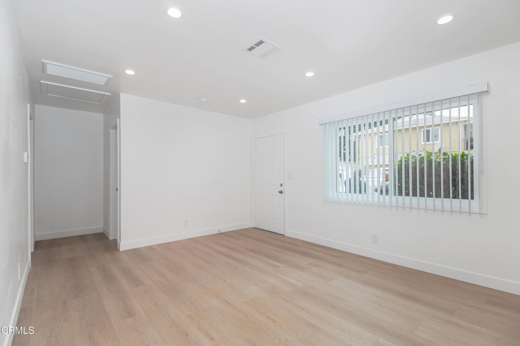 268 E Providencia Avenue H