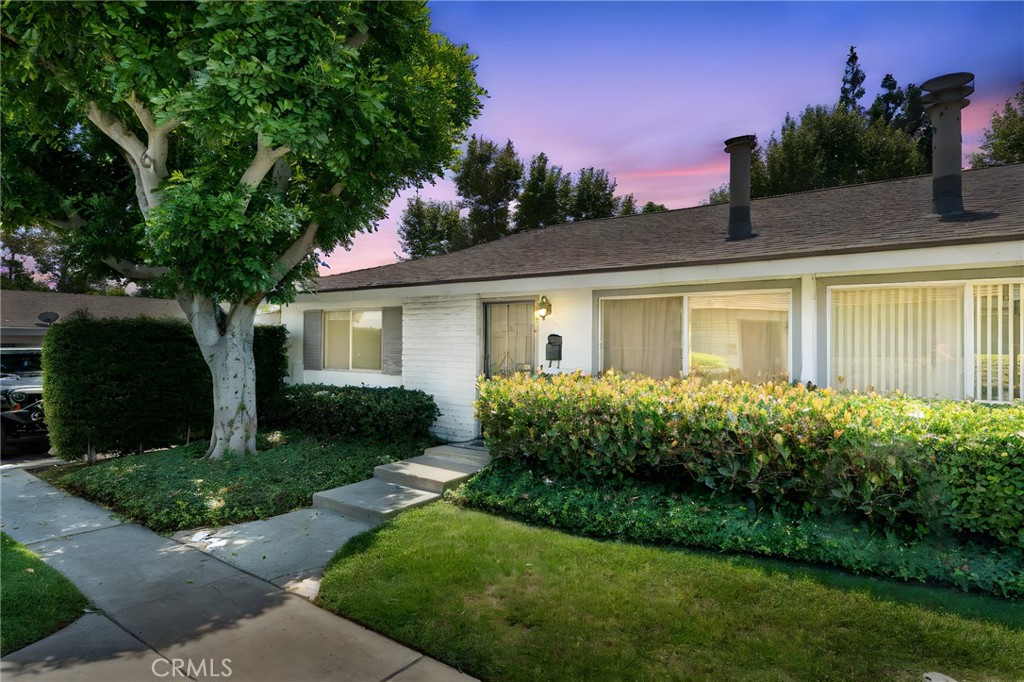 14802 Newport Avenue 18A