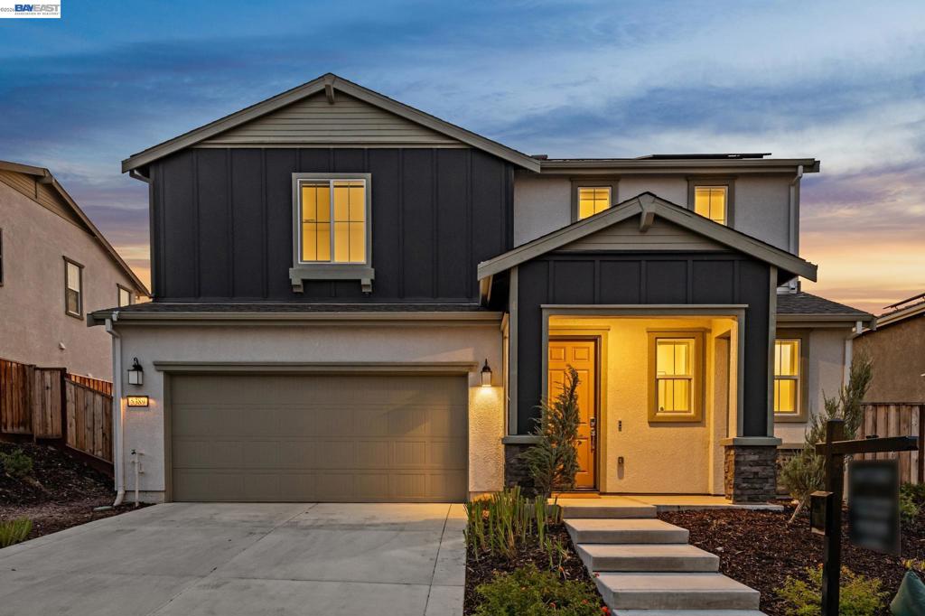 5389 Santini Ln