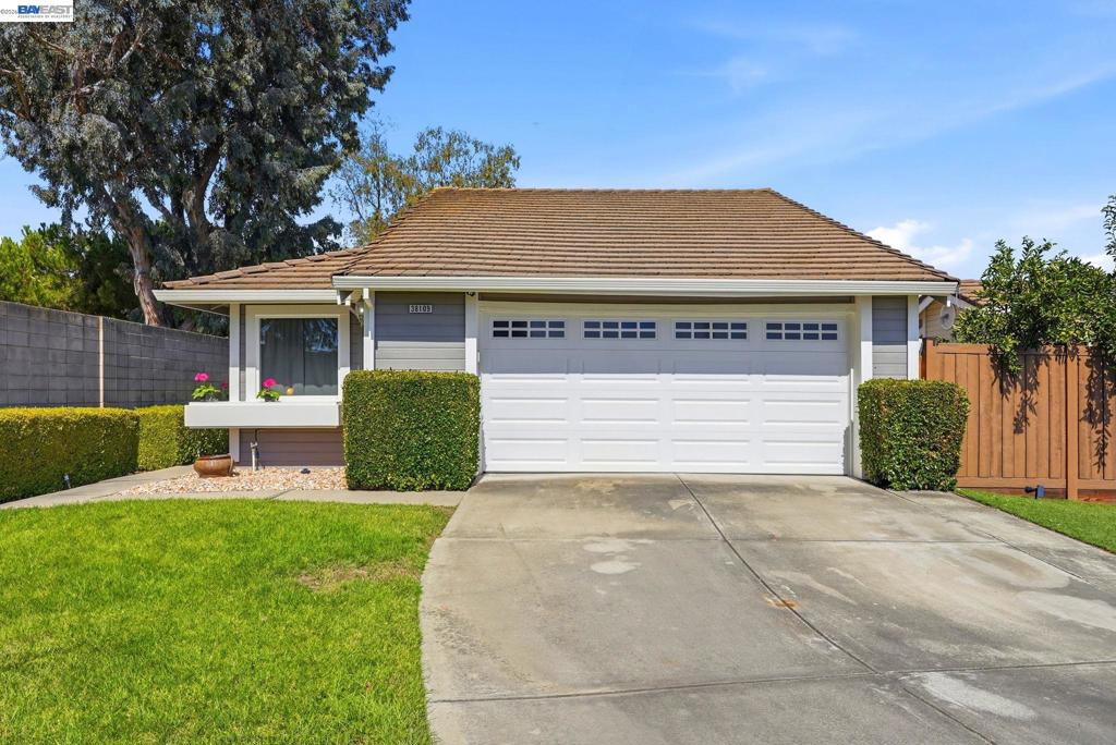 38109 Iris Court