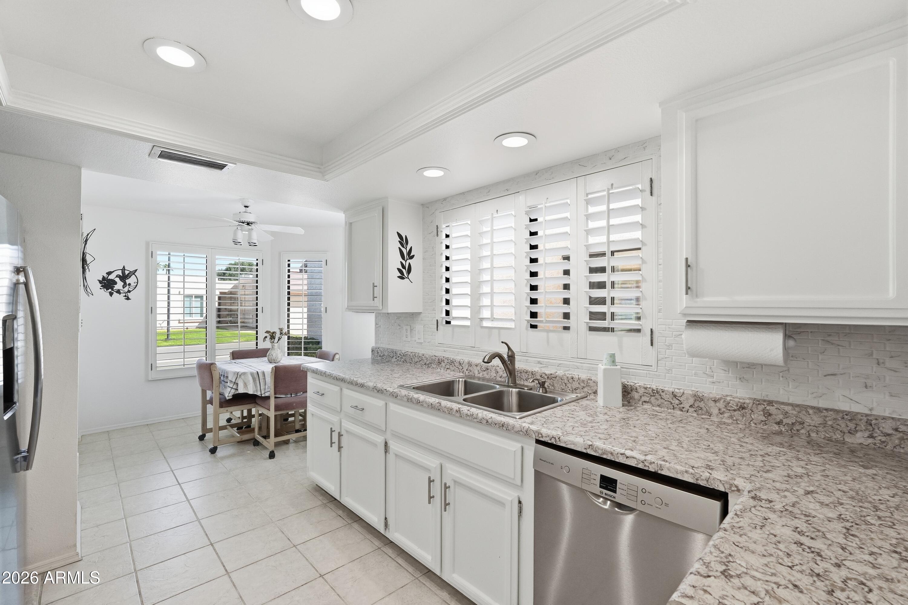 746 S PRIVET Way, Mesa, AZ 85208