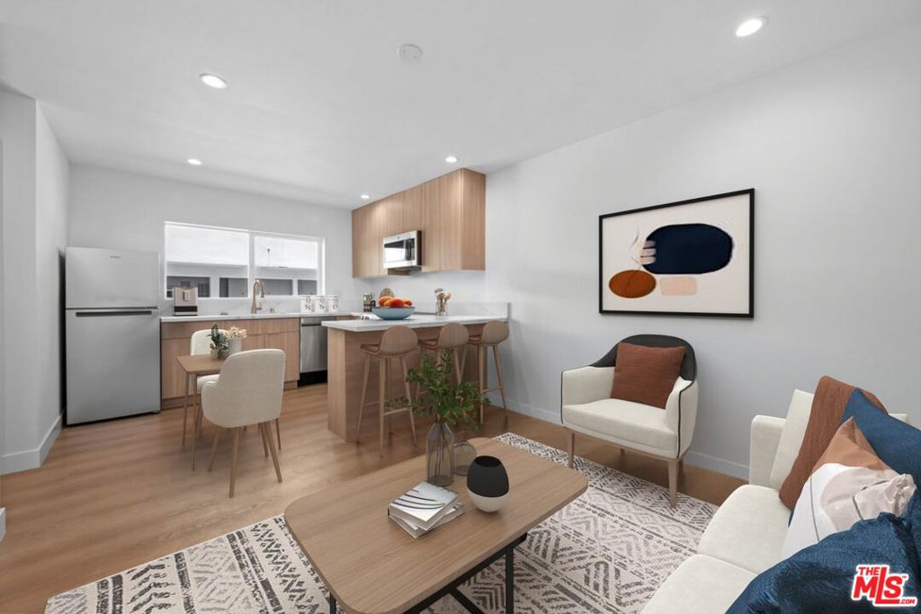 833 5th Street 100