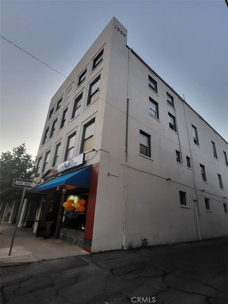 112 W B Street 2