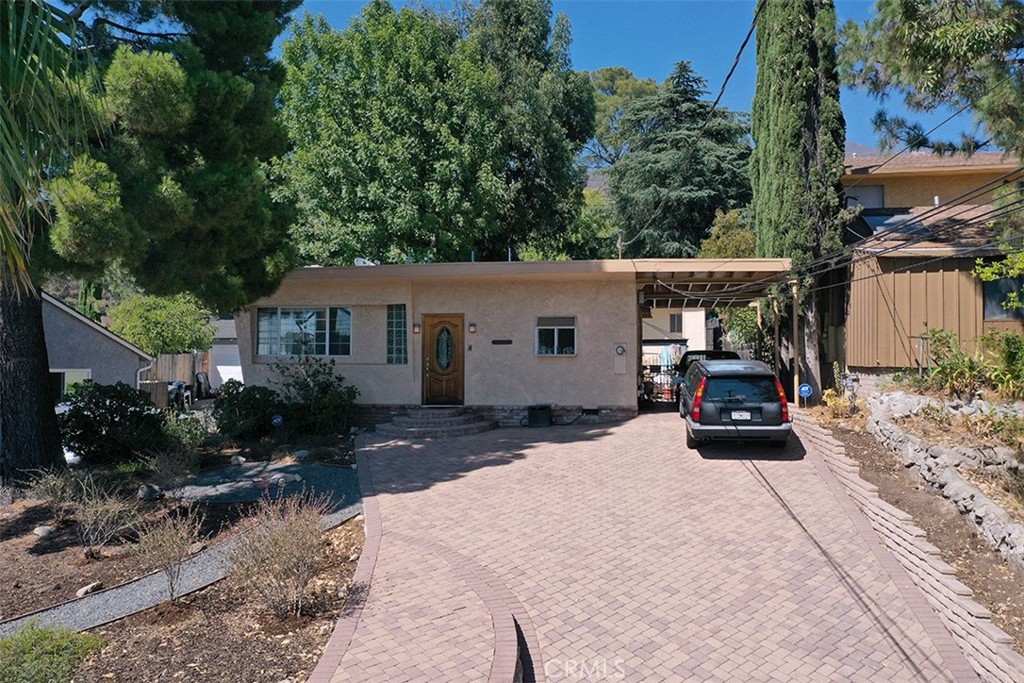 3953 Santa Carlotta