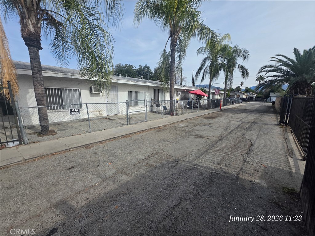 1134 Sepulveda