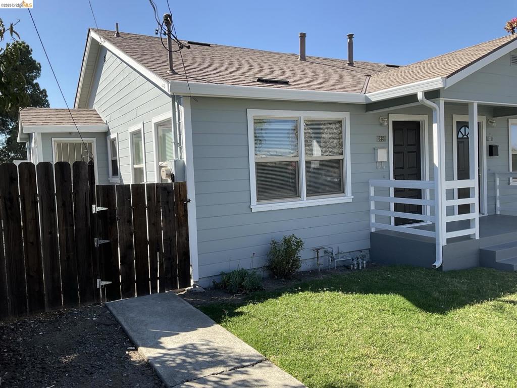 1120 Maple Street