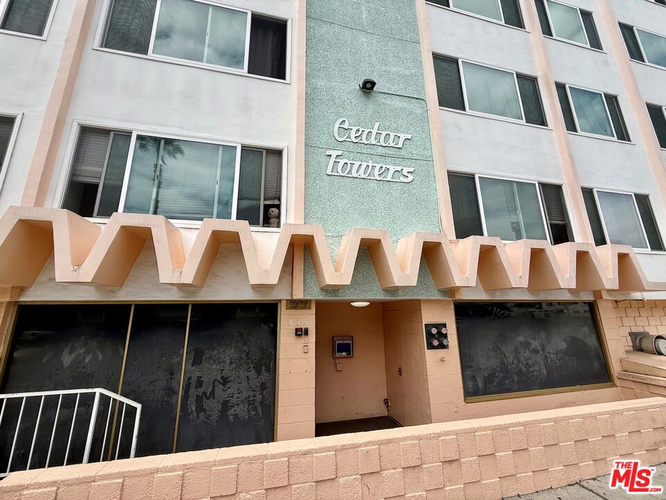 335 Cedar Avenue 415