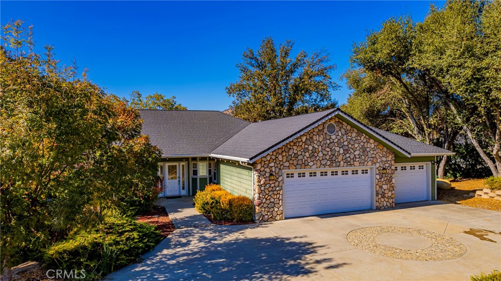 41282 Singing Hills