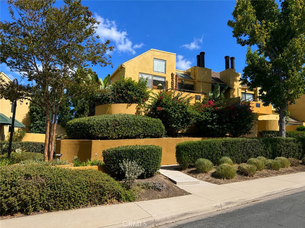 25712 Le Parc 49