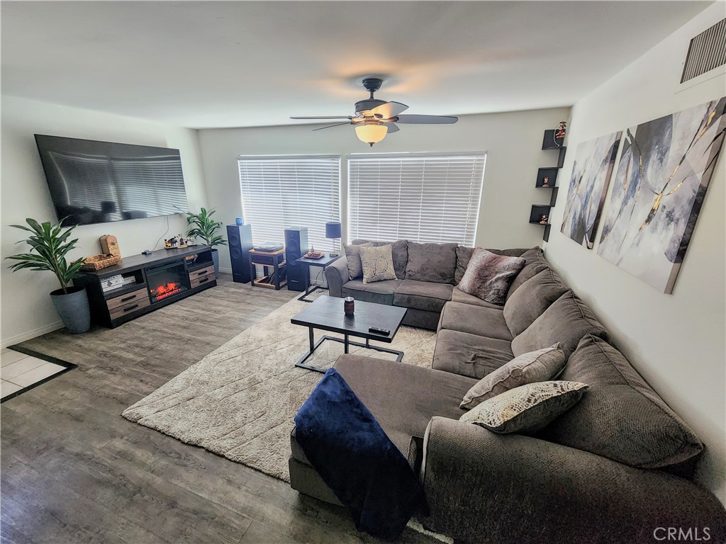 28541 UNIT A Via Princesa