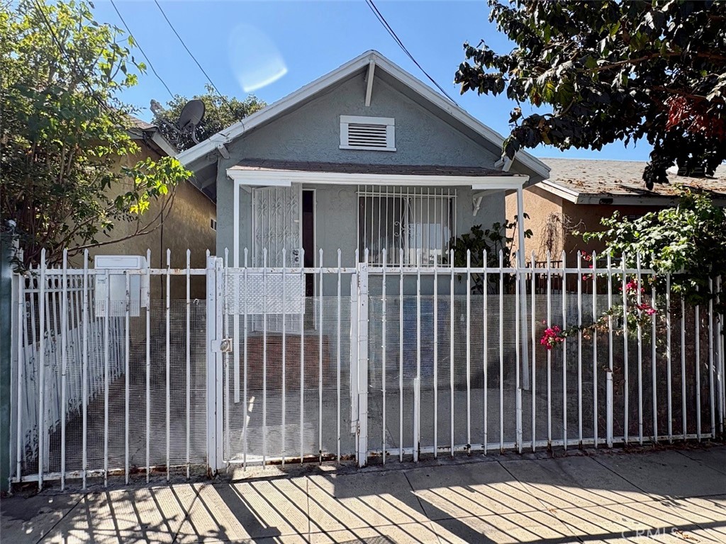 4063 Wadsworth
