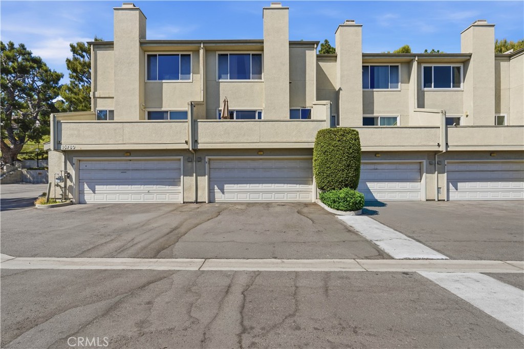 15760 Midwood 5