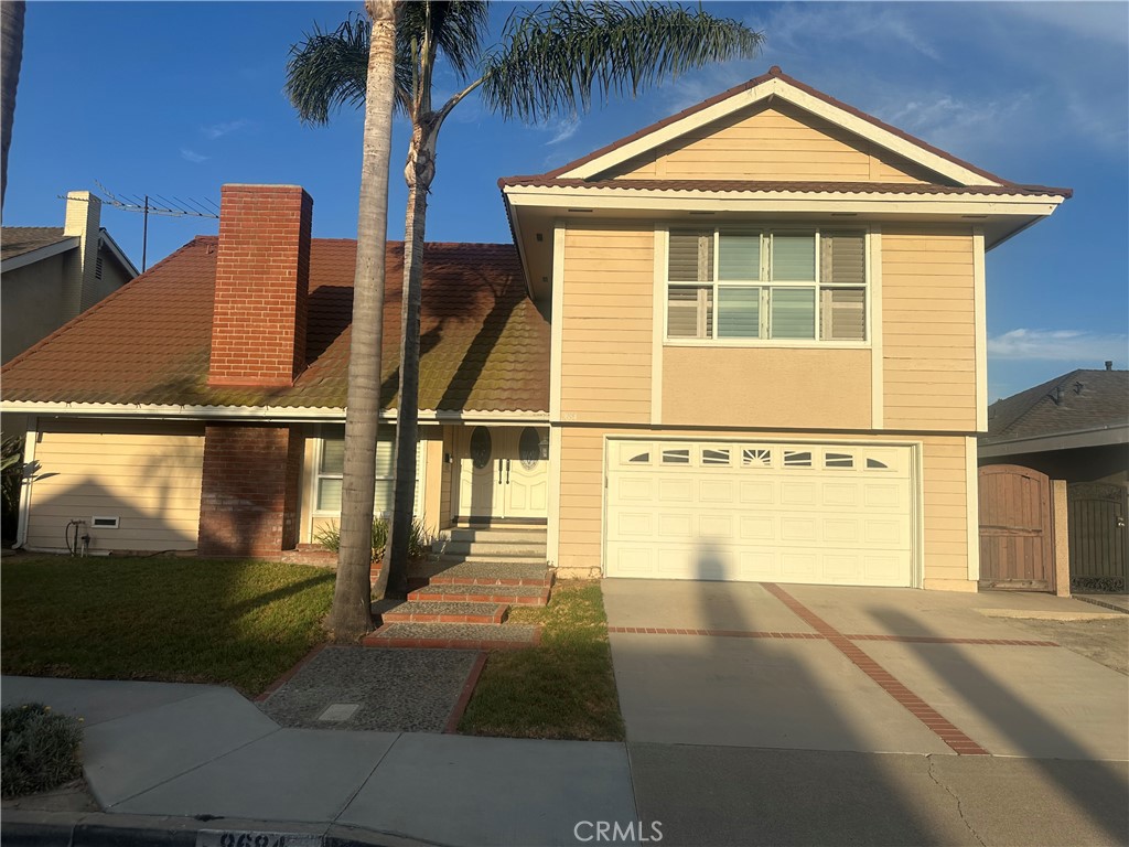 9684 Avenida Monterey