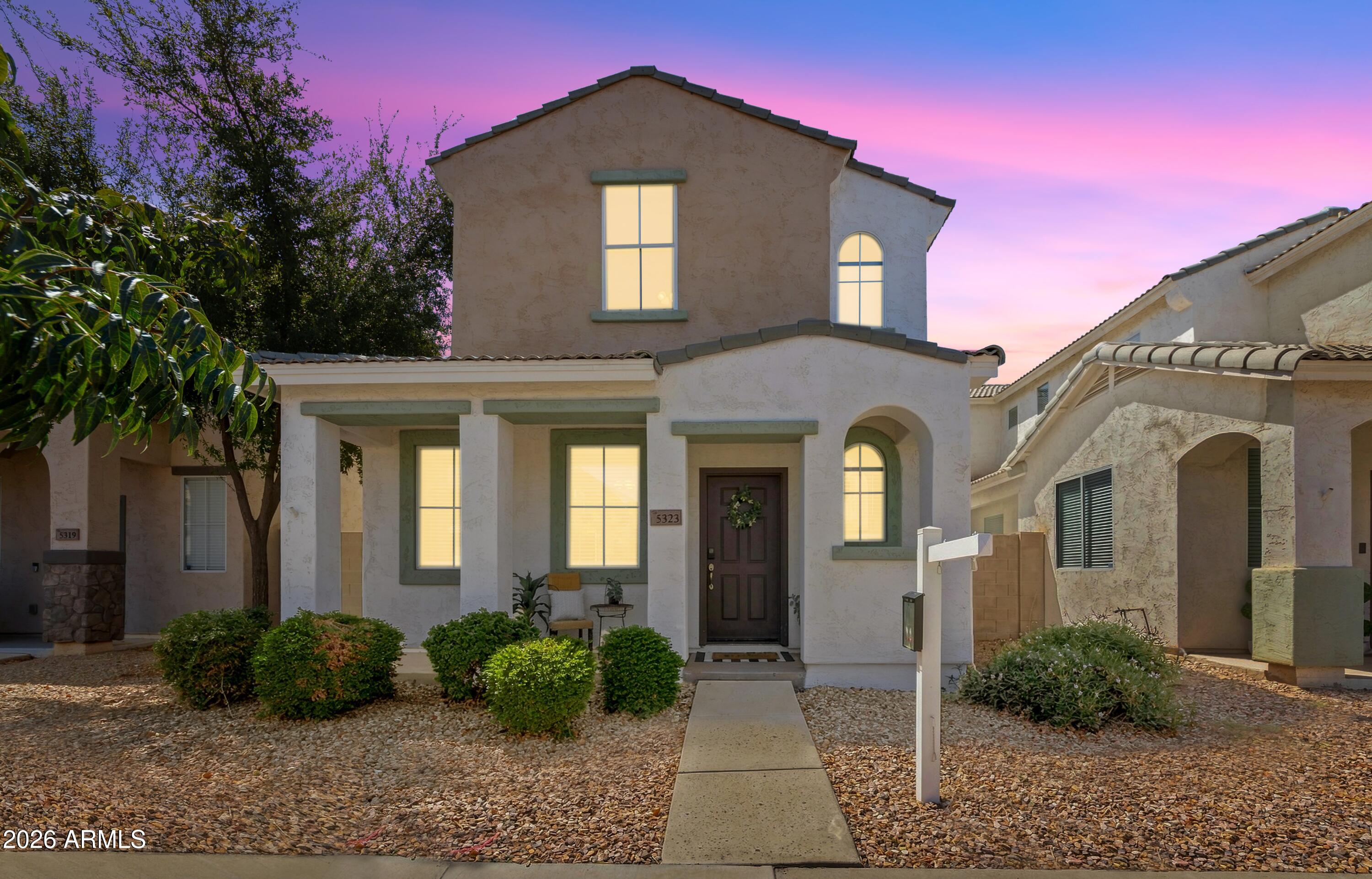5323 W ILLINI Street, Phoenix, AZ 85043