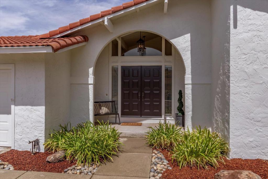 1407 Dot Court