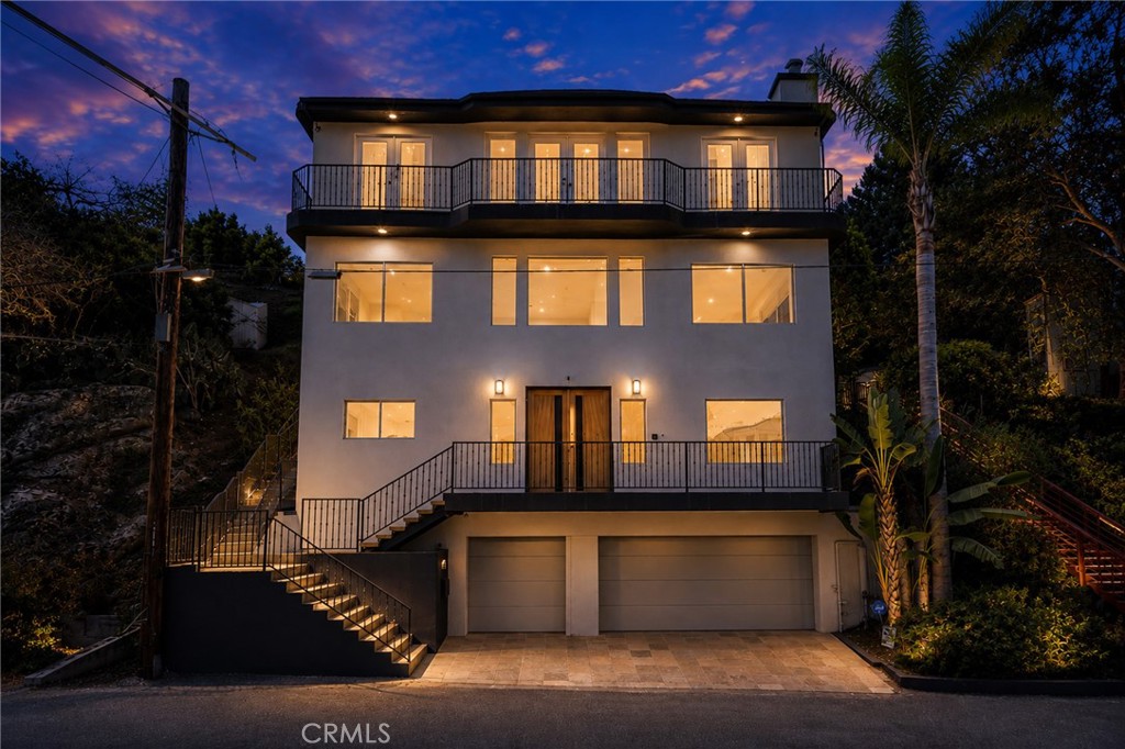 2927 Park Center