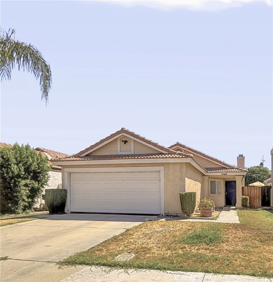 1475 Almond