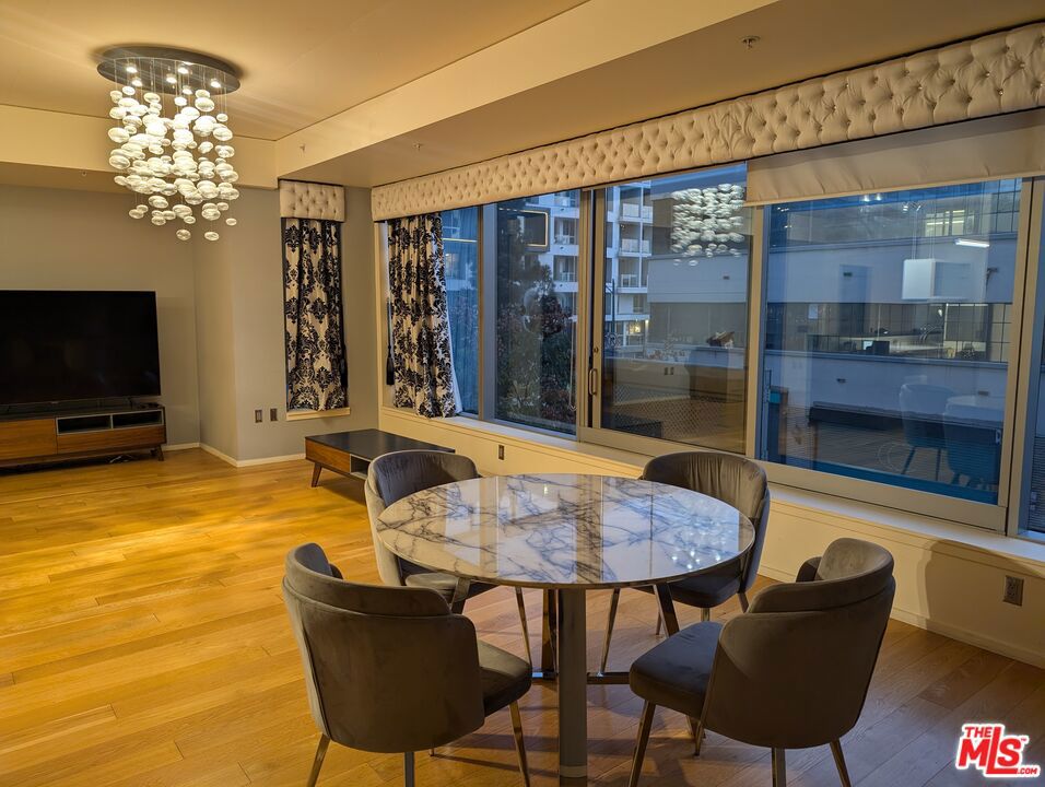 1155 S Grand Avenue 302