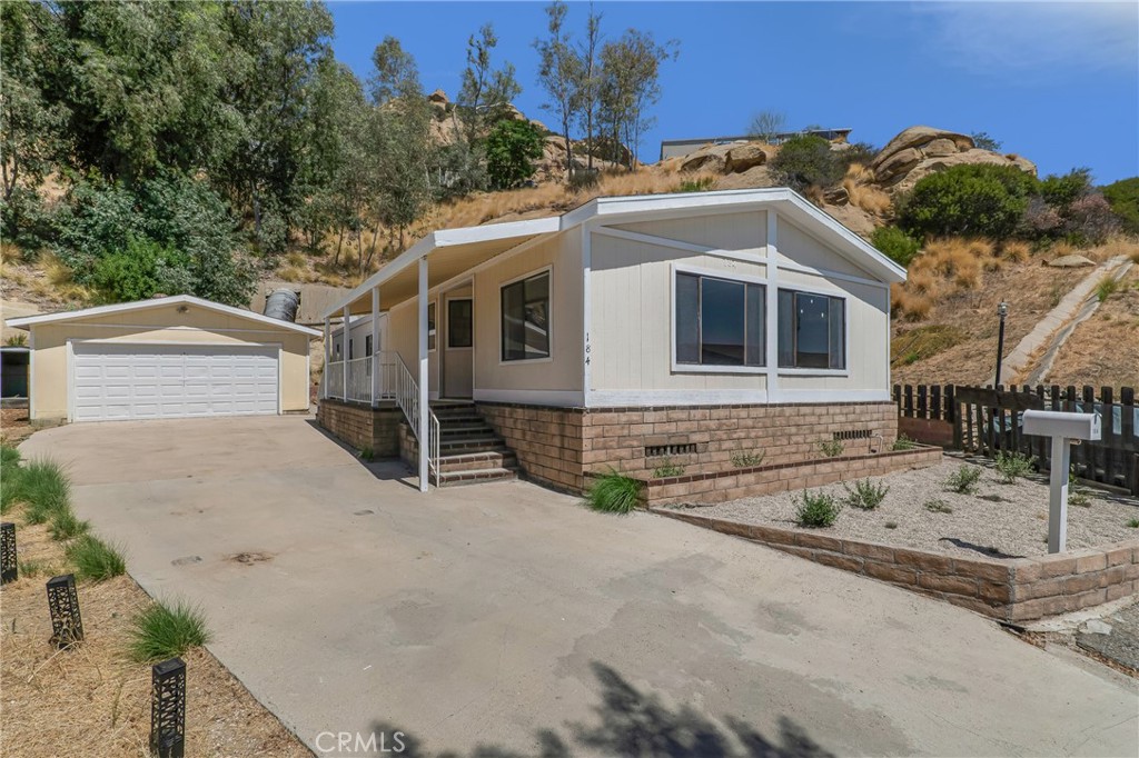 24425 Woolsey Canyon Road 184