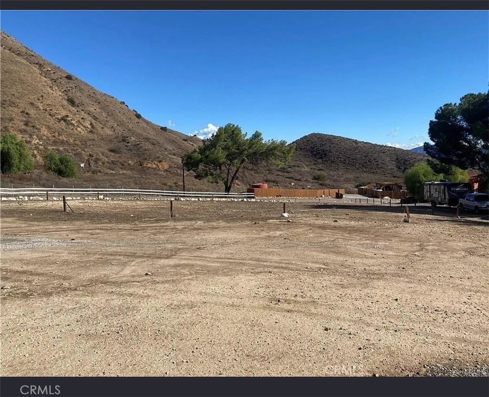 13915 Kagel Canyon