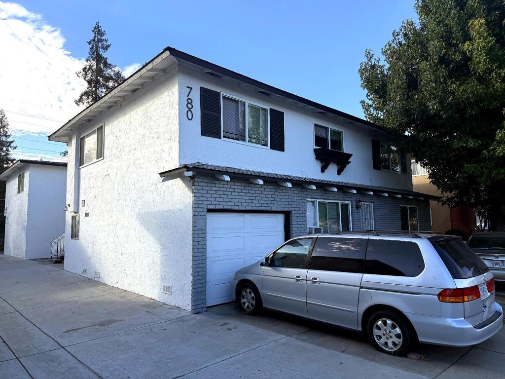 780 Deland Avenue