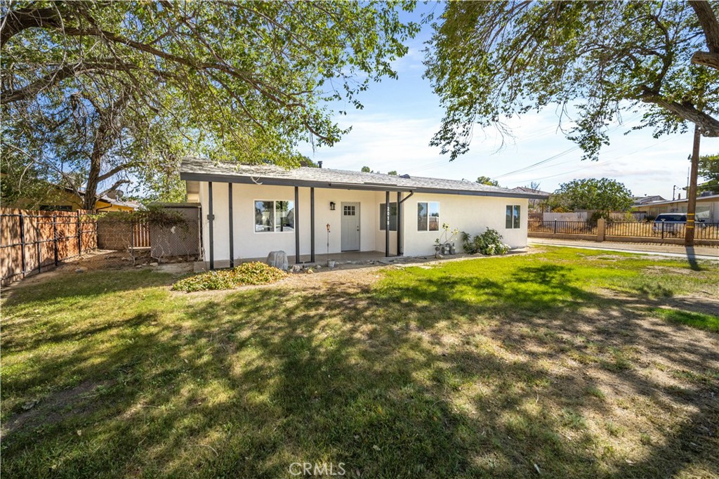 2018 W Avenue K4