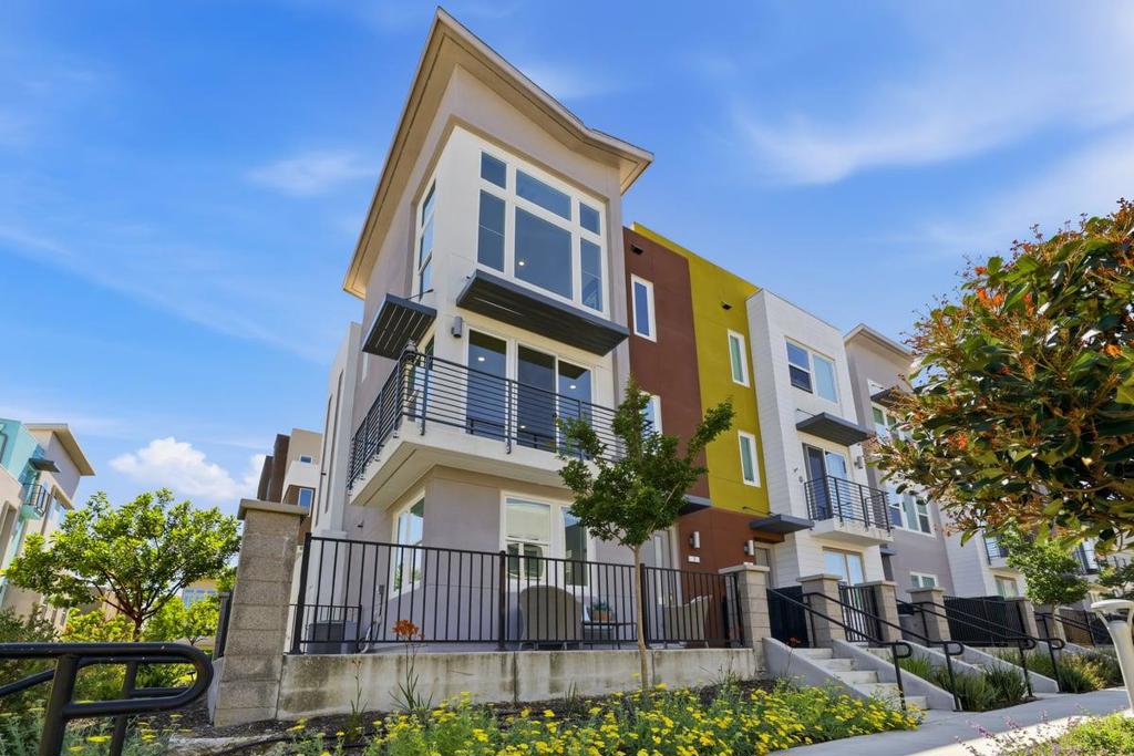 2976 San Jose Vineyard Place 1