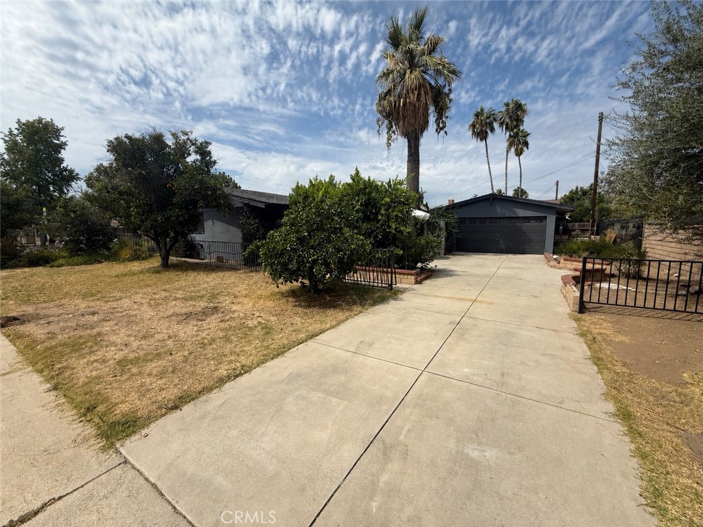 14917 Clymer