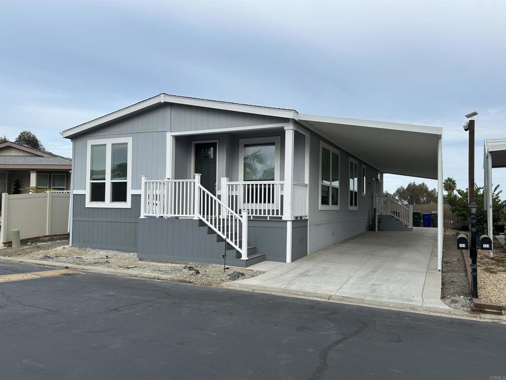 155 Las Flores Dr 104