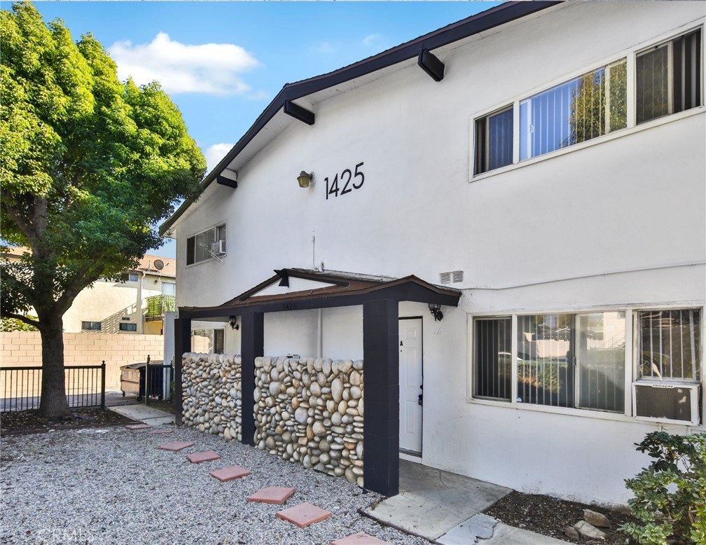 1425 W Stoneridge Court