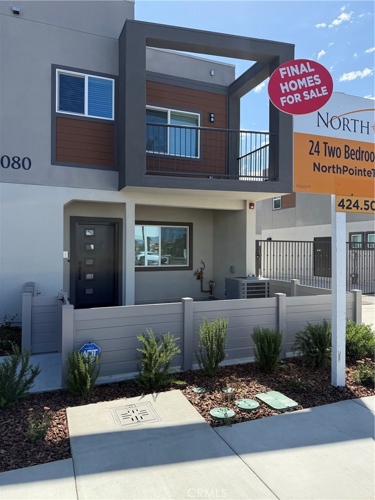 18080 PRAIRIE Avenue 102