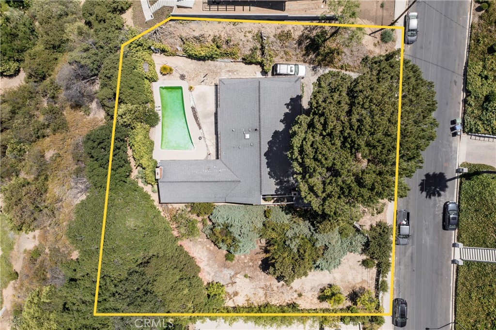 3800 Sapphire Drive