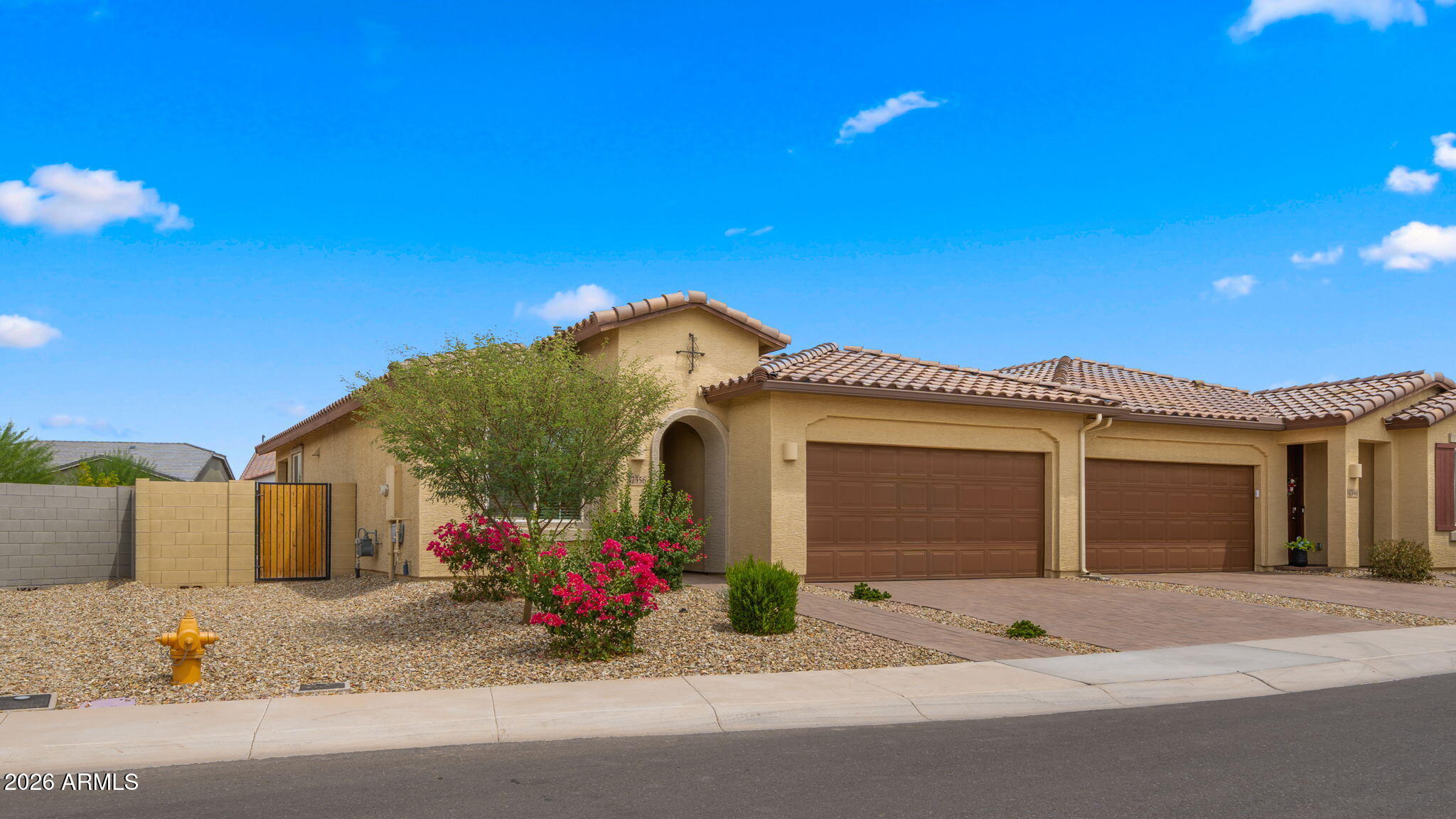 17356 W WEEPING WILLOW Road, Surprise, AZ 85387