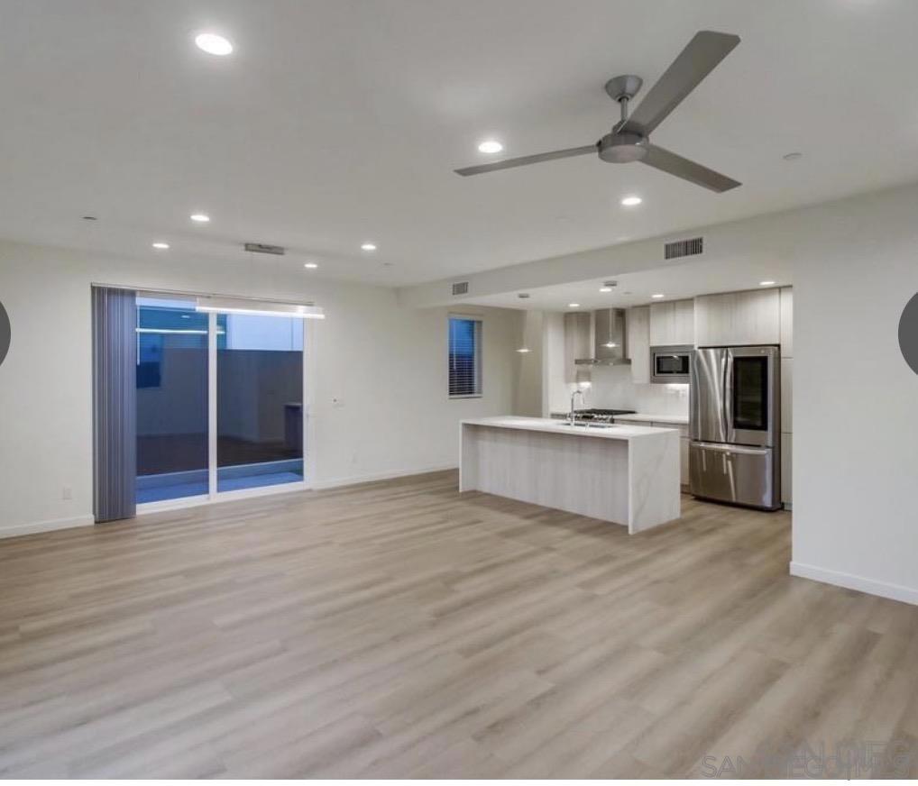 1166 HOLLY AVE 7