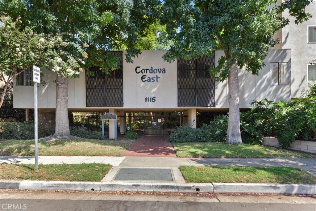 1115 Cordova Street 123