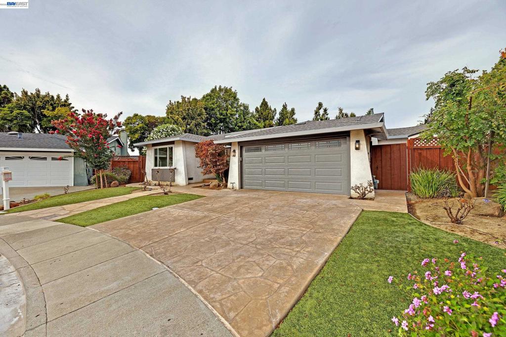 34232 Atteridge Pl