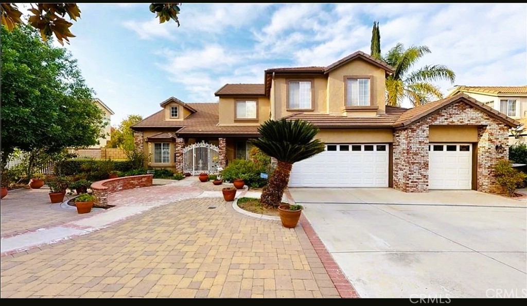 1348 Magnolia