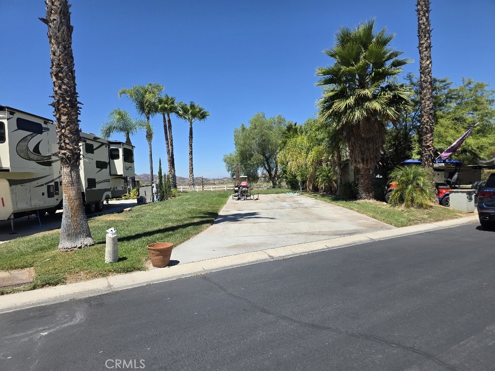 45525 Highway 79 #572