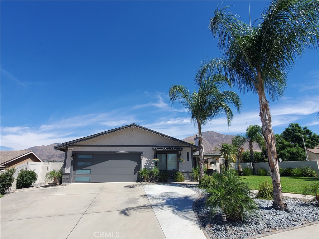 28498 Sycamore
