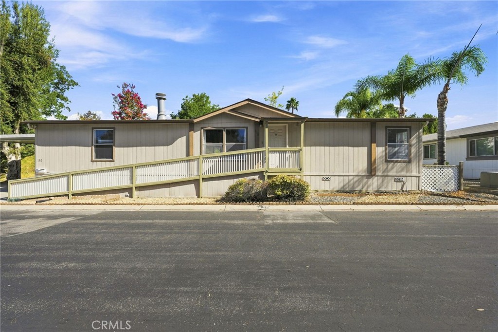 31130 S General Kearny 190