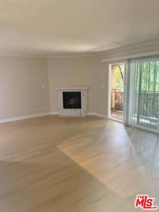 1128 Ocean Park Boulevard 101