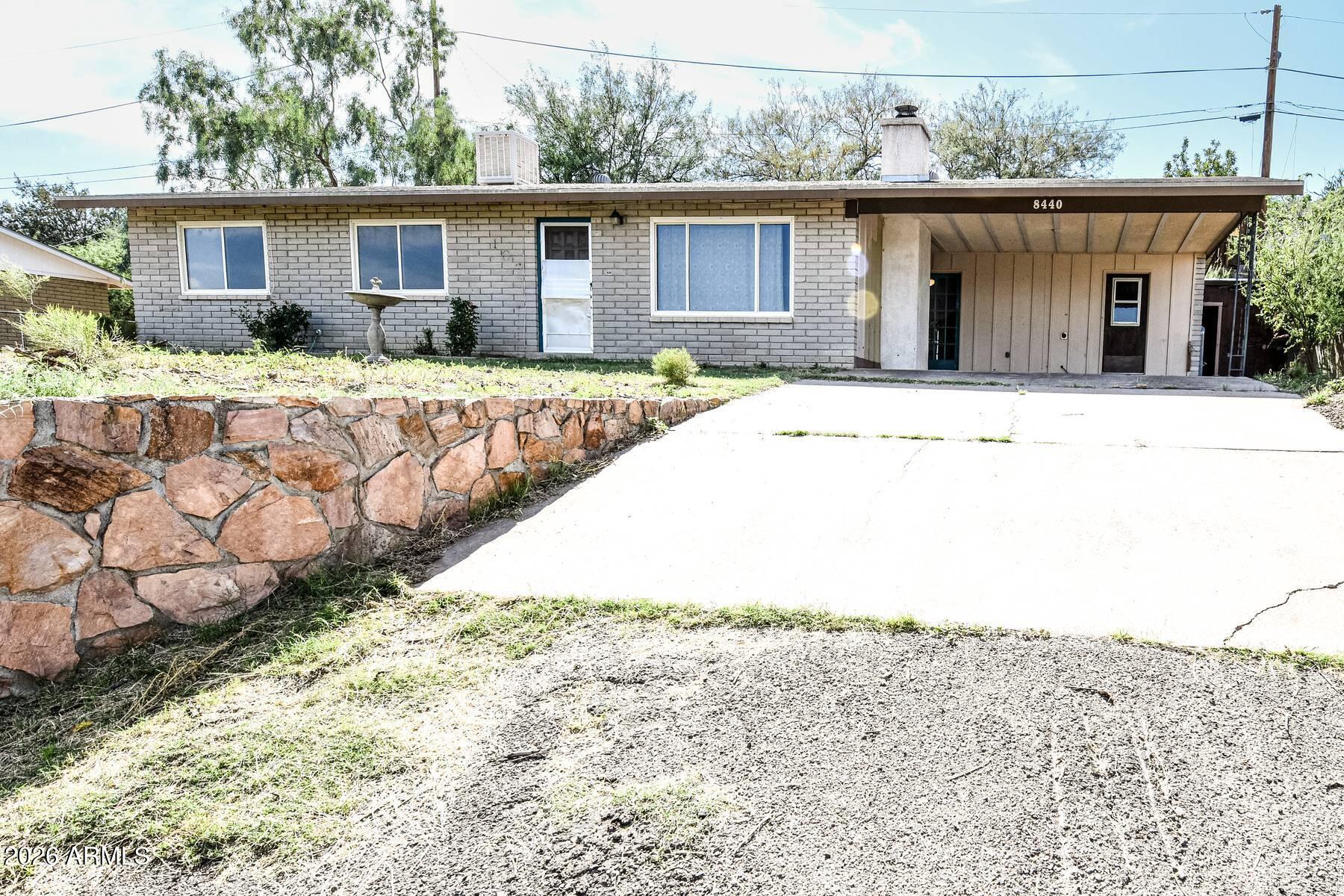 8440 S SPRINGFIELD Road, Globe, AZ 85501
