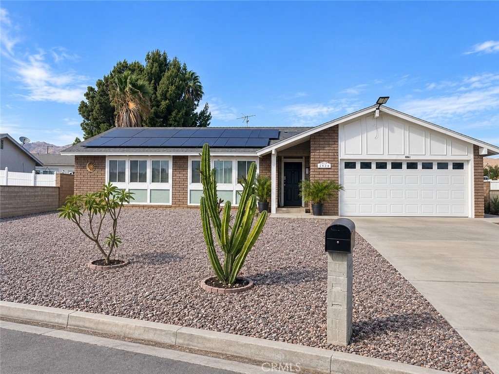 4625 Horseshoe Lane