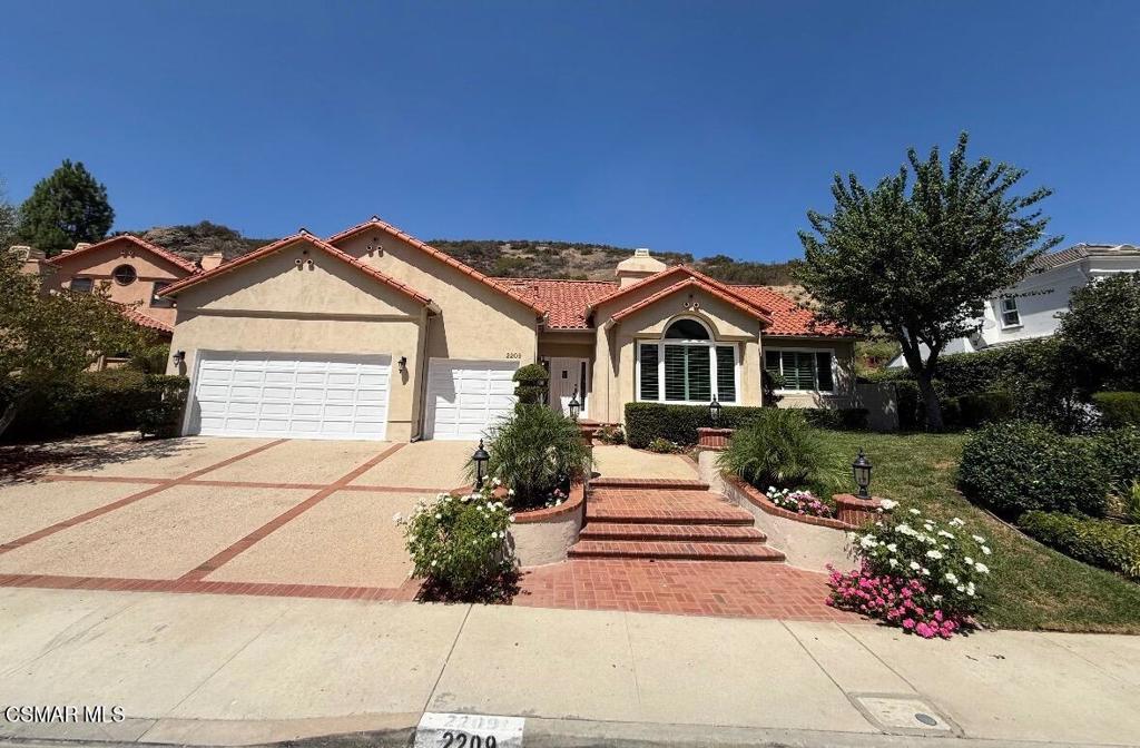 2209 Kirsten Lee Drive
