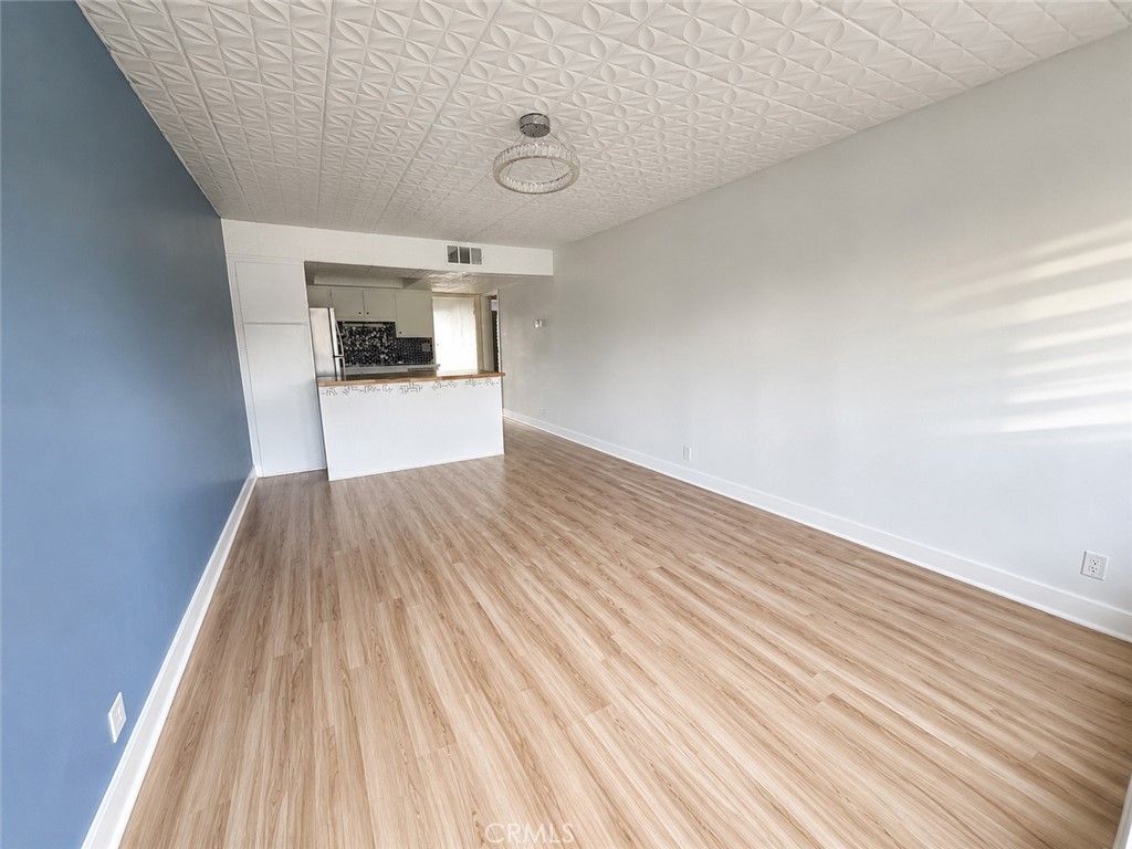 64275 Spyglass 50