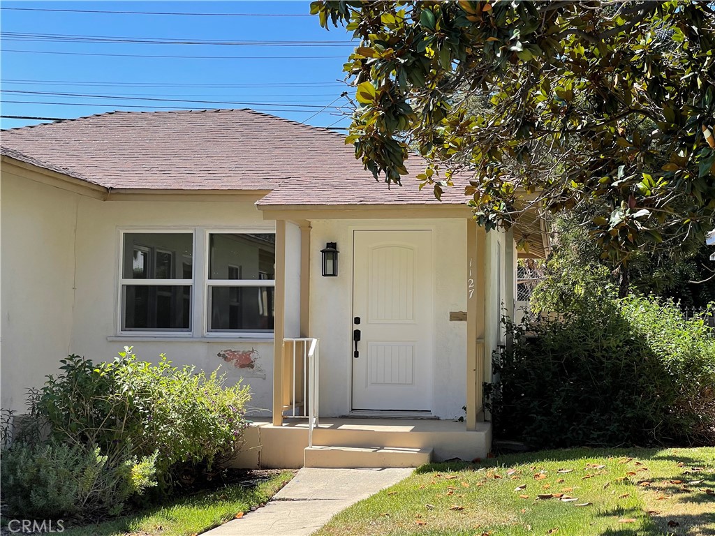1127 N Verdugo A