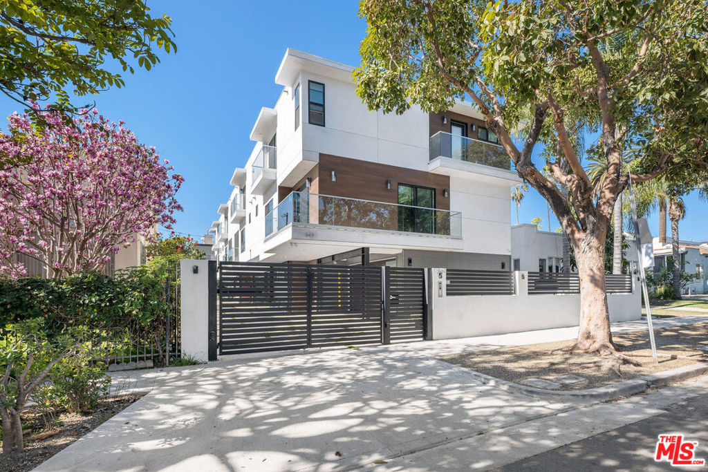 849 N Alta Vista Boulevard