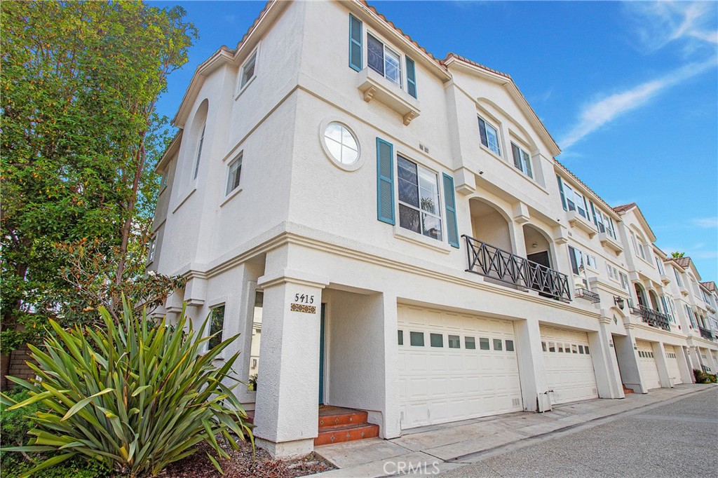 5415 Marine Avenue