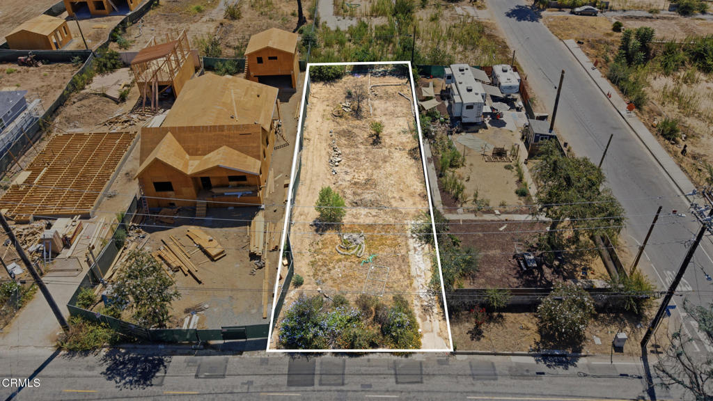 3268 Fair Oaks Avenue